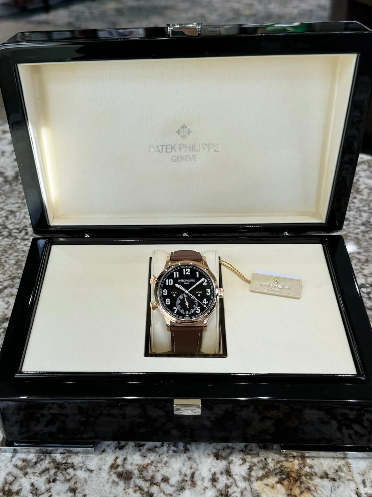 2019 Patek Philippe Calatrava Pilot Time Travel 5524R-001