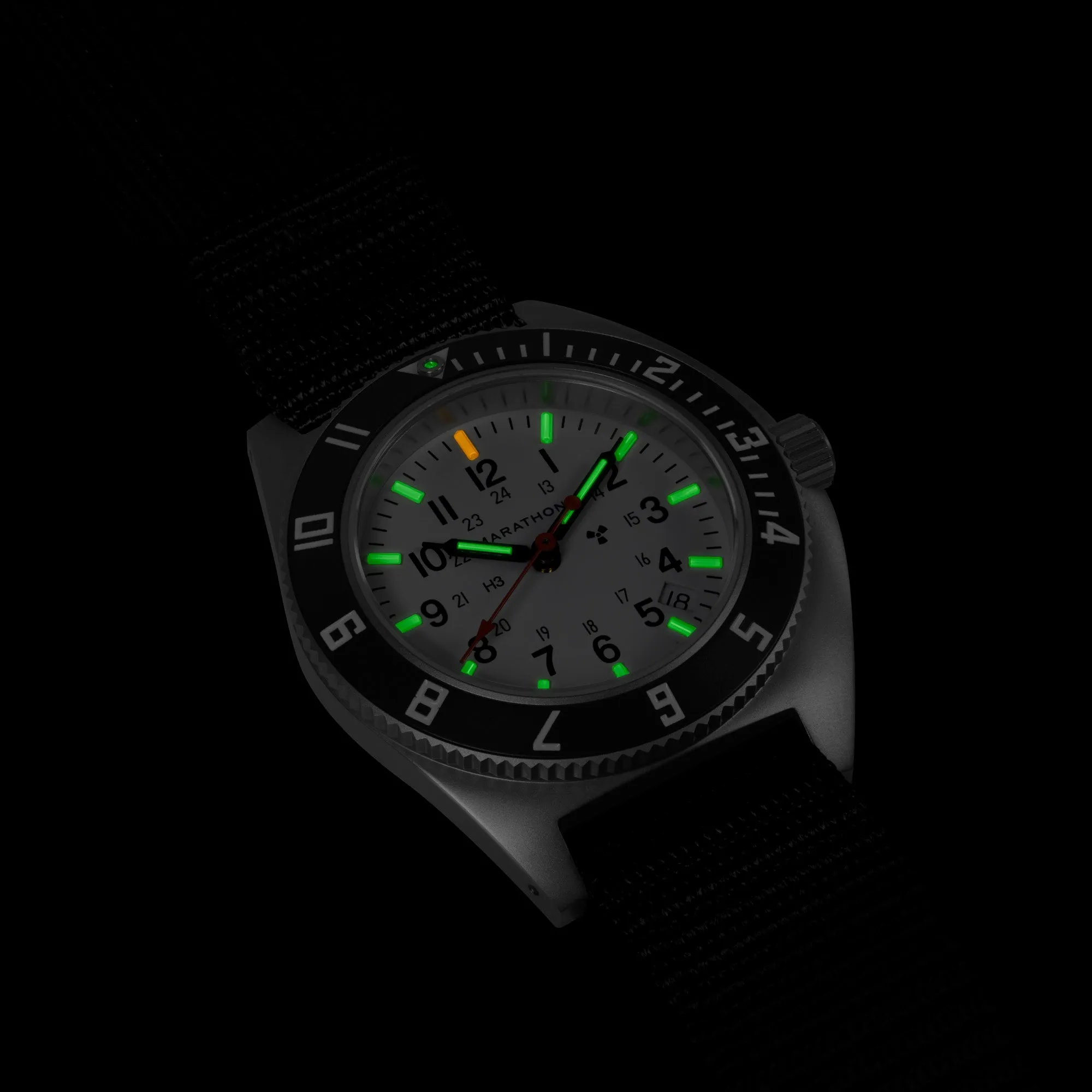41mm Arctic Steel Navigator w/ Date (SSNAV-D) on Ballistic Nylon