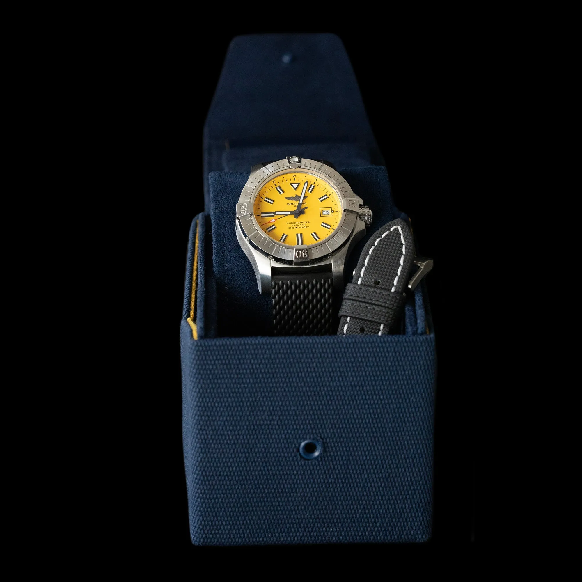 Breitling - 2022 Avenger Seawolf