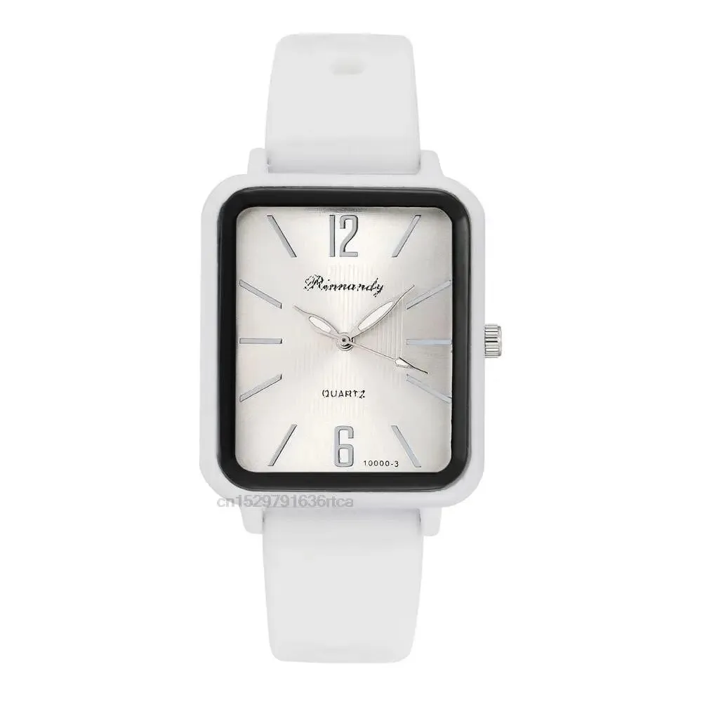 Chic Silicone Women's Quartz Watch