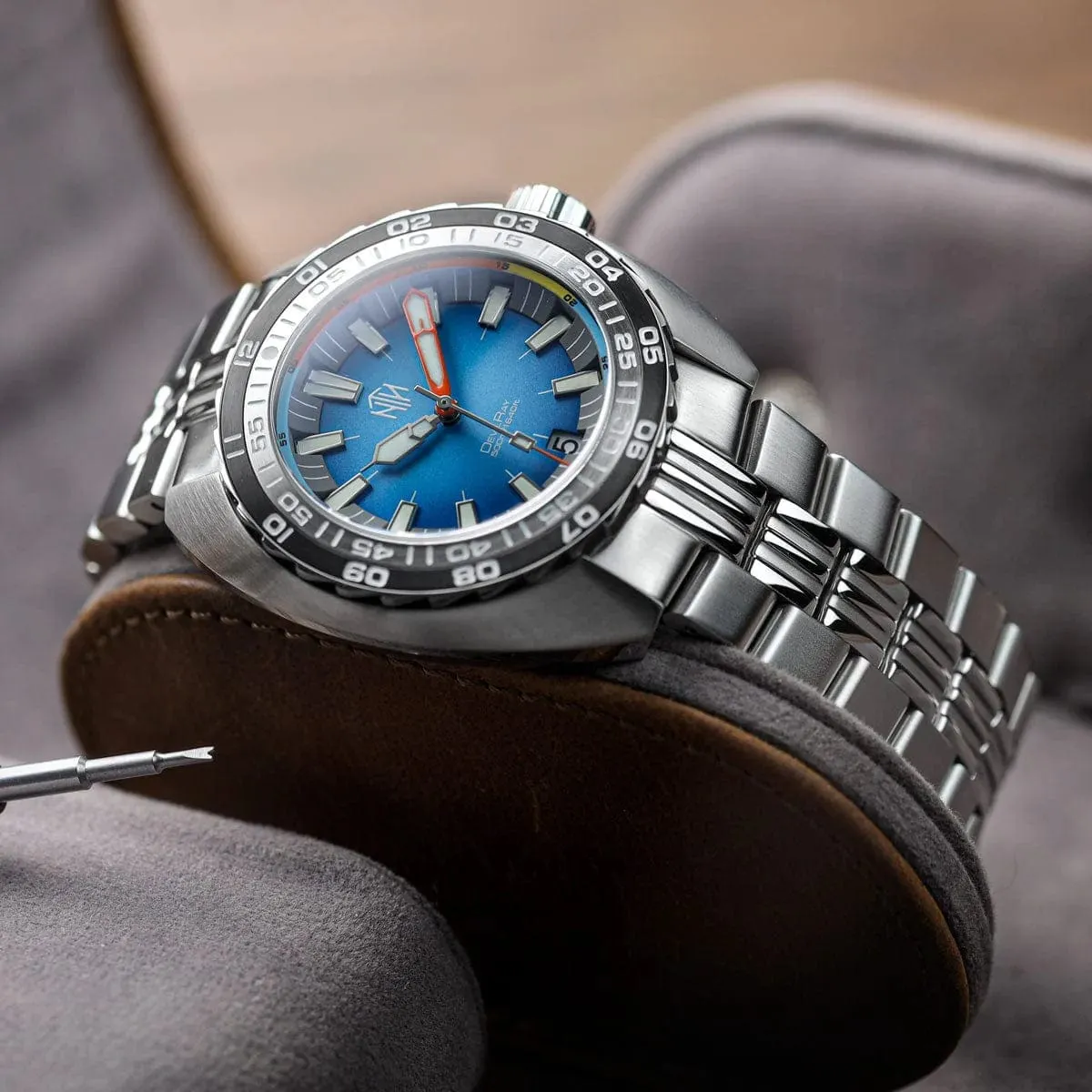 NTH DevilRay Automatic Dive Watch - Date - Blue