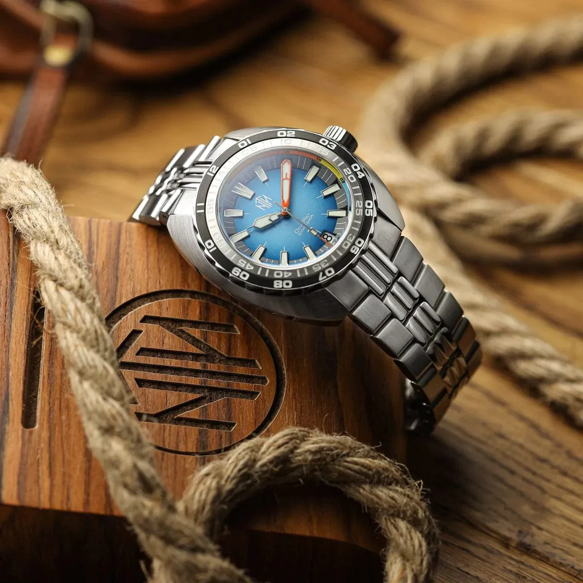 NTH DevilRay Automatic Dive Watch - Date - Blue