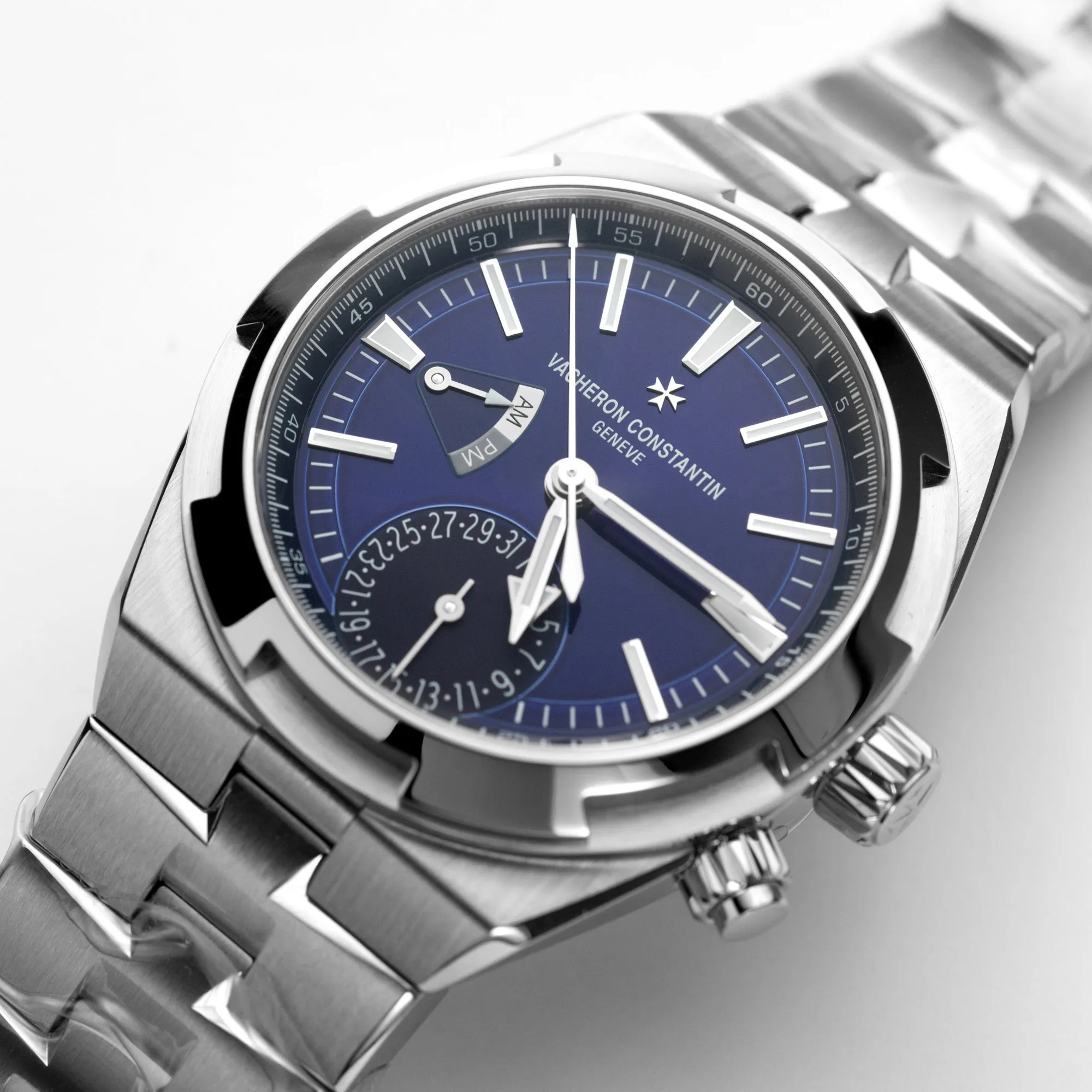 Overseas Dual Time, 7900V