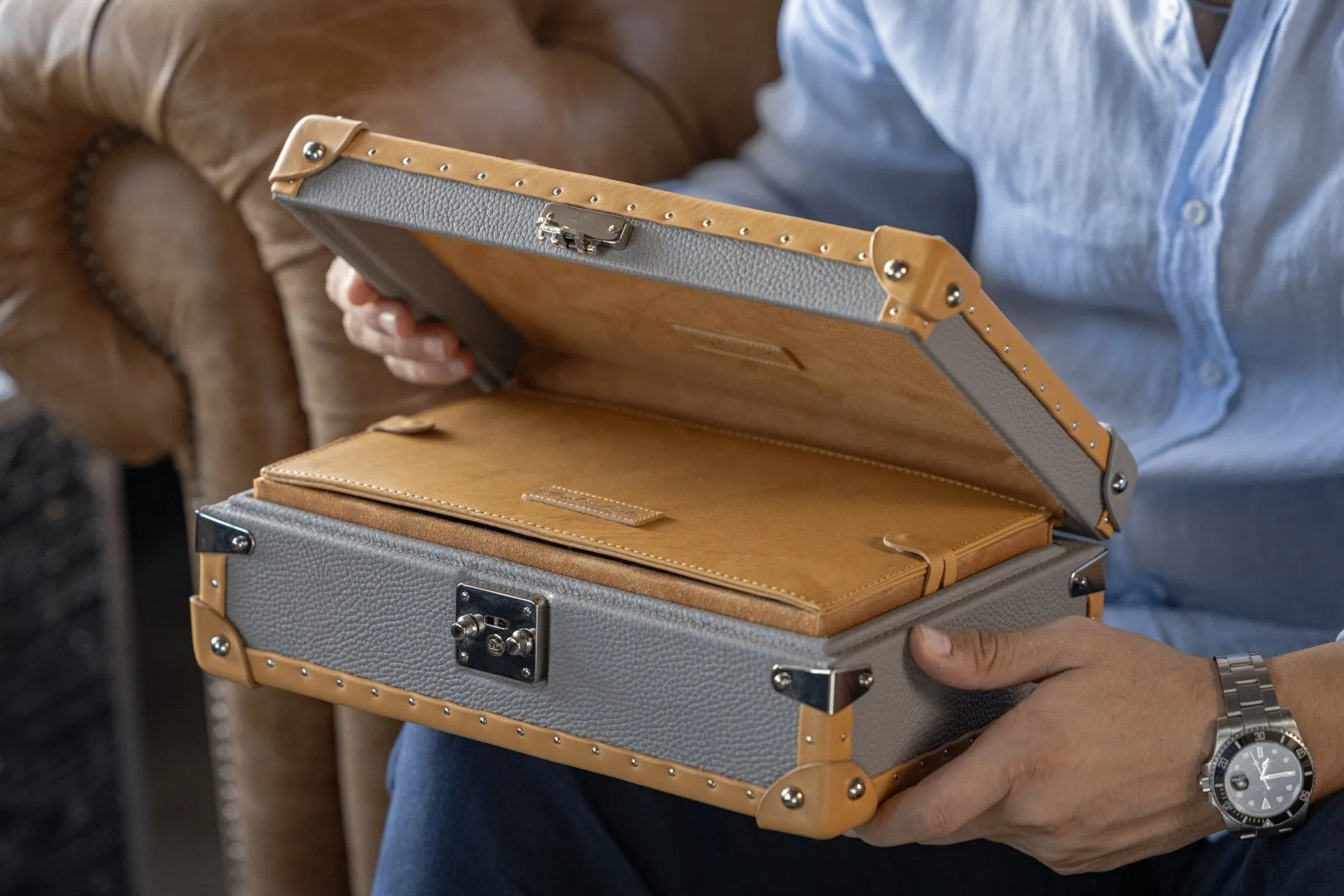Petra Watch Case - Togo Light Grey