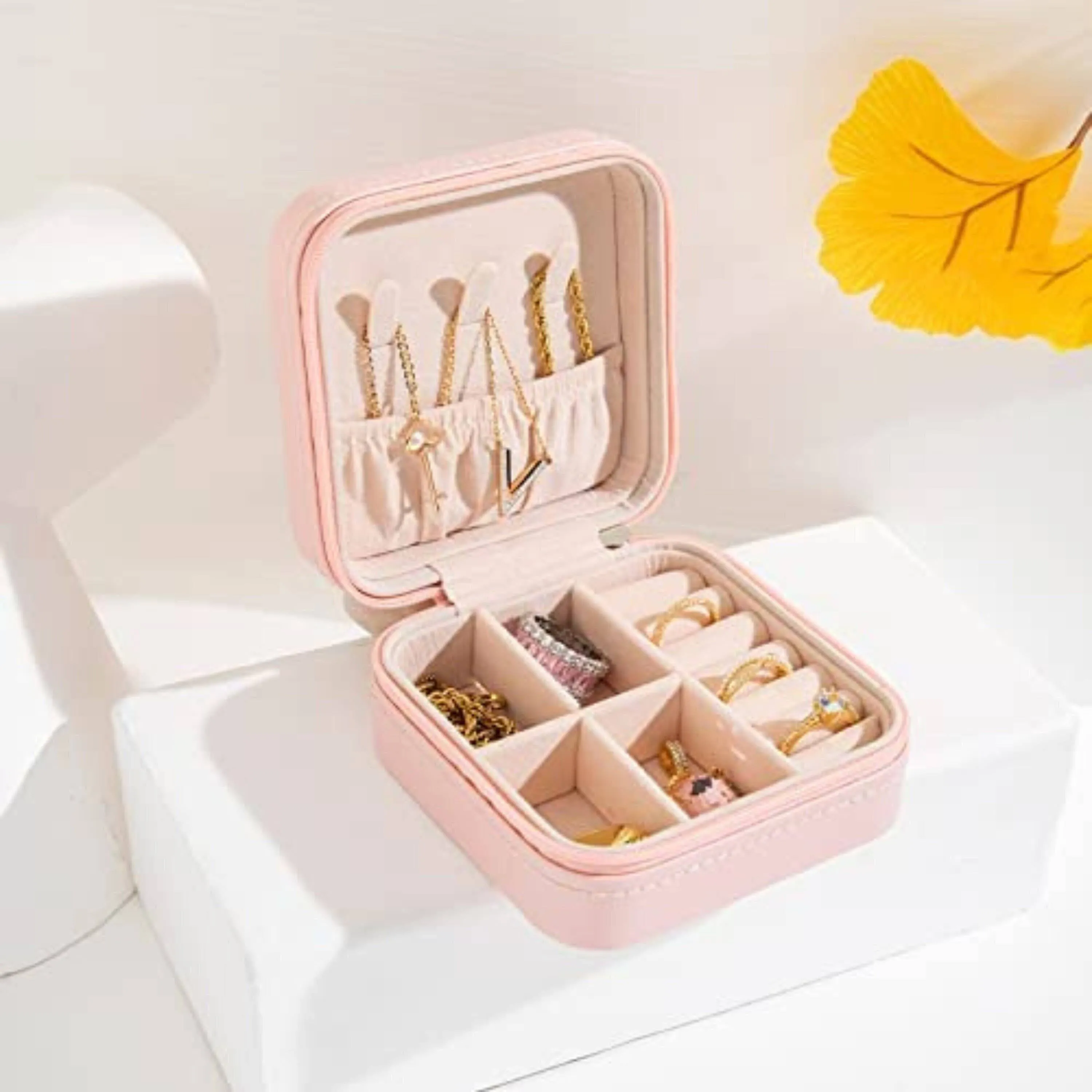 Small Square Portable Travel Jewelry Case -Pink