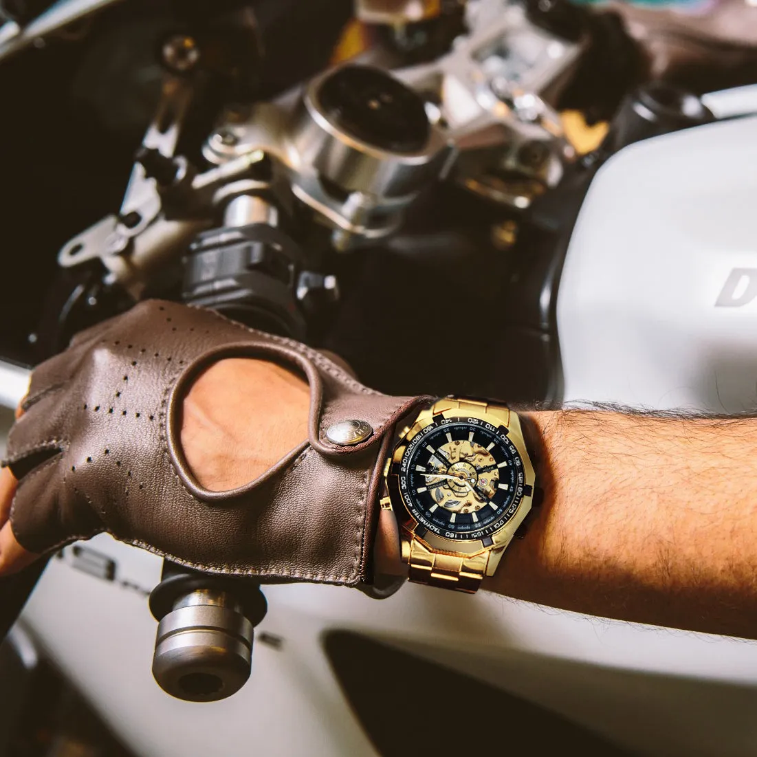 WINNER Classic Skeleton Automatic Mechanical Gold Watch for Men Luminous TM340